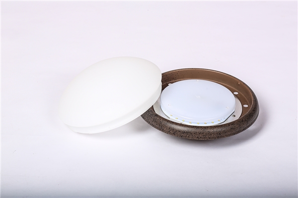 Ceiling light included with 3 color modes